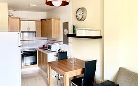 Apartamento a 50 m de Playa-Jardín. Boiro